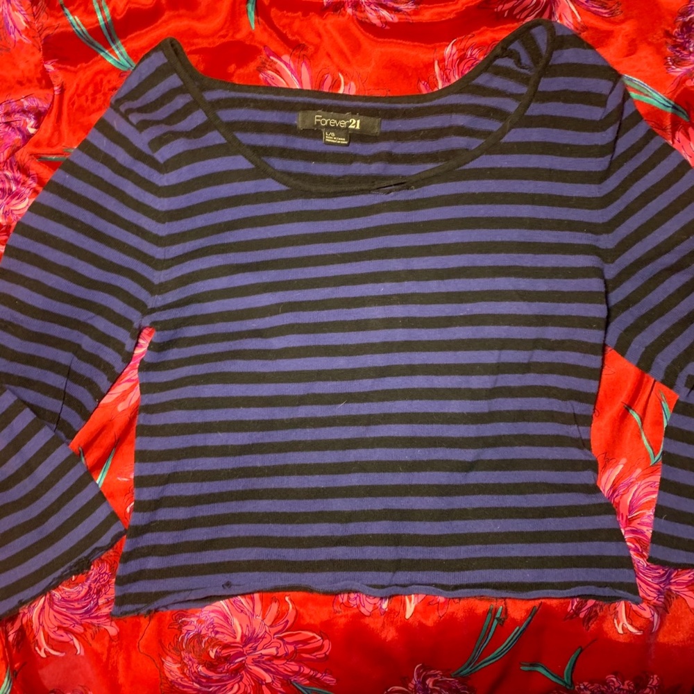 Blue and Black Striped crop top 3/4 sleeve